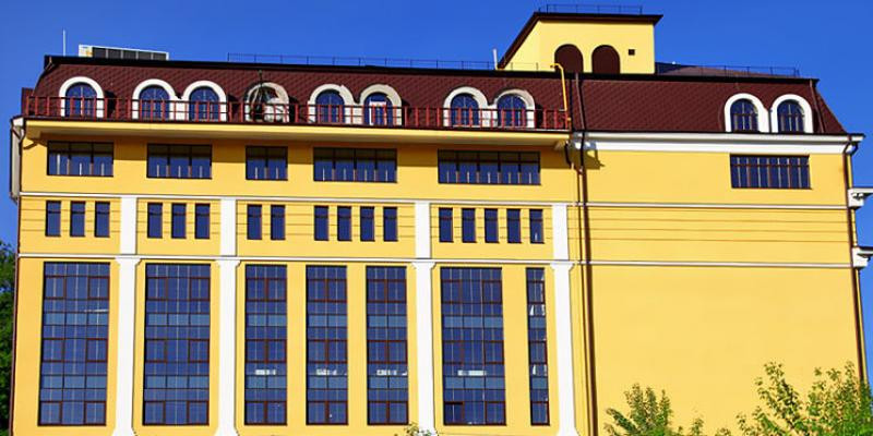 Офісна будівля