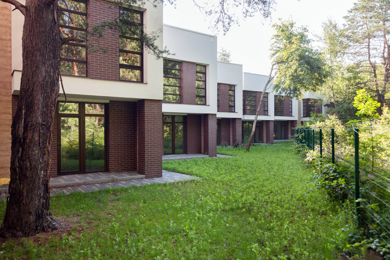 Recreational and Entertainment Complex in Briukhovychi